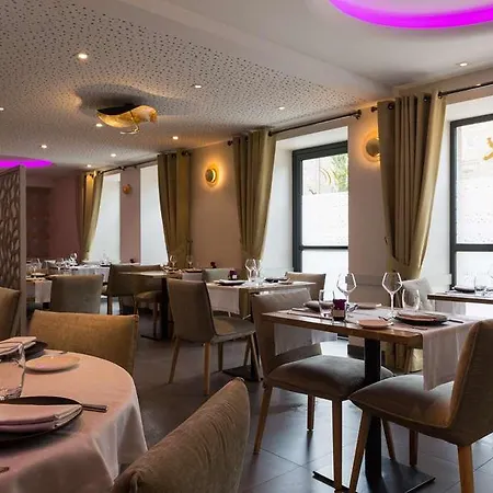 The Originals Boutique, Le Lion D'or, Fougères Ouest Hotel Maen Roch