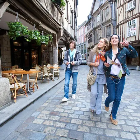 The Originals Boutique, Le Lion D'or, Fougères Ouest 3*