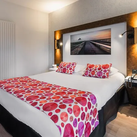 The Originals Boutique, Le Lion D'or, Fougères Ouest Hotel Maen Roch