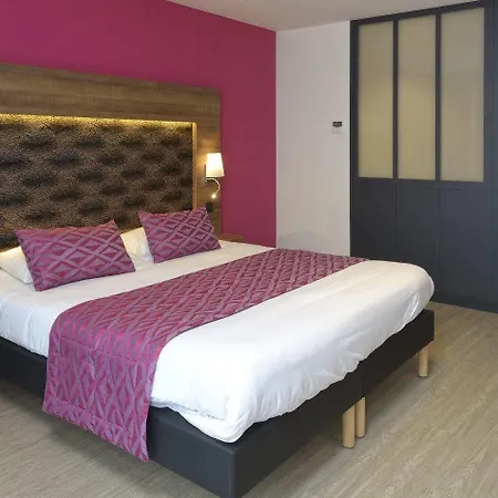 Hotel The Originals Boutique, Le Lion D'or, Fougères Ouest