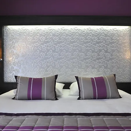 The Originals Boutique, Le Lion D'or, Fougères Ouest Hotel